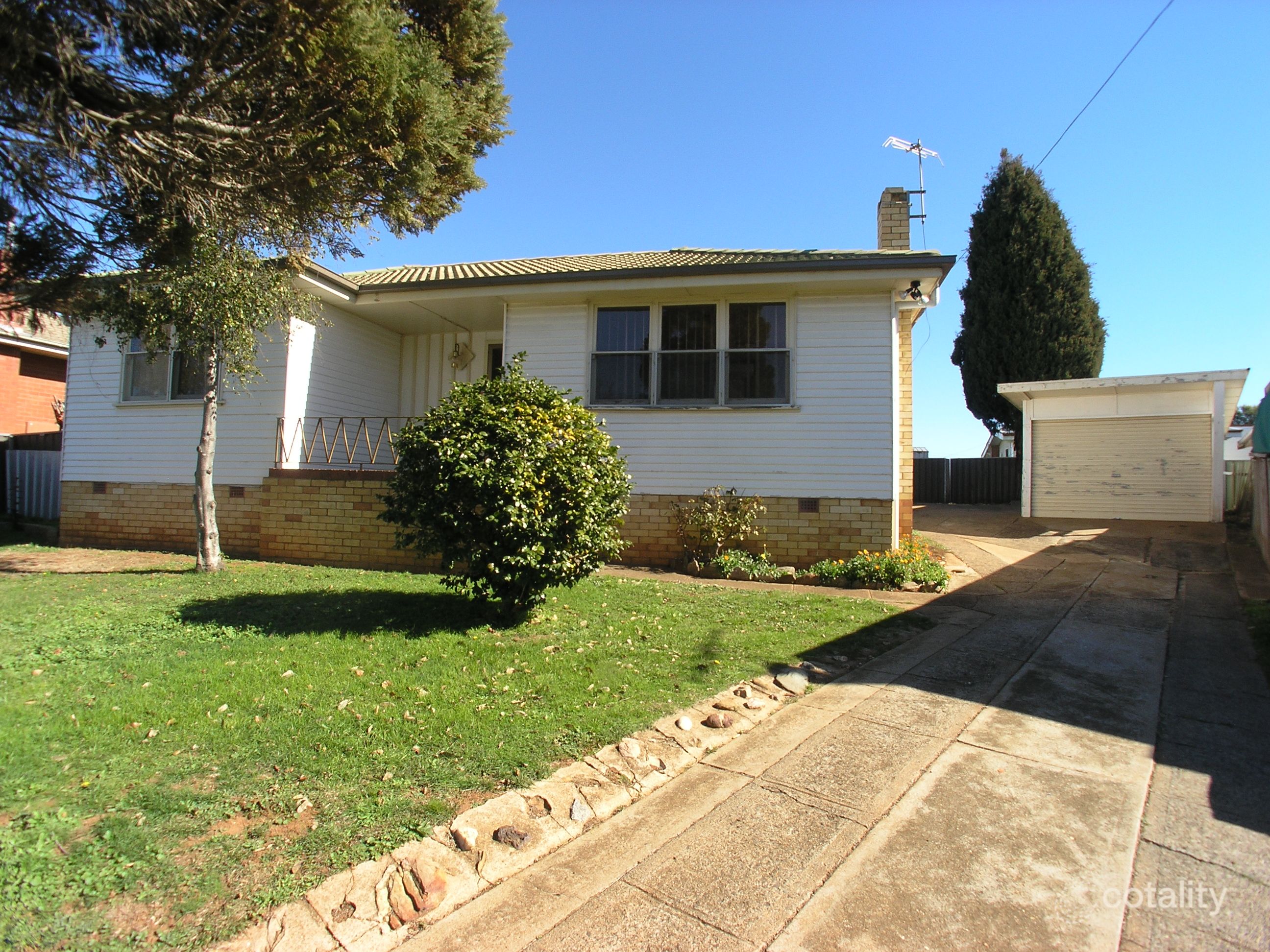 3 Garema Rd, Orange, NSW 2800