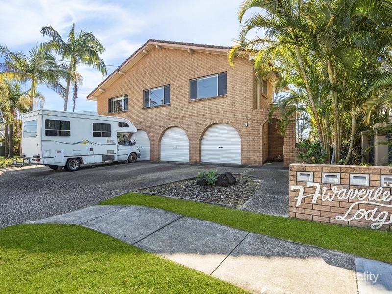 1/77 Tallebudgera Dr, Palm Beach, QLD 4221