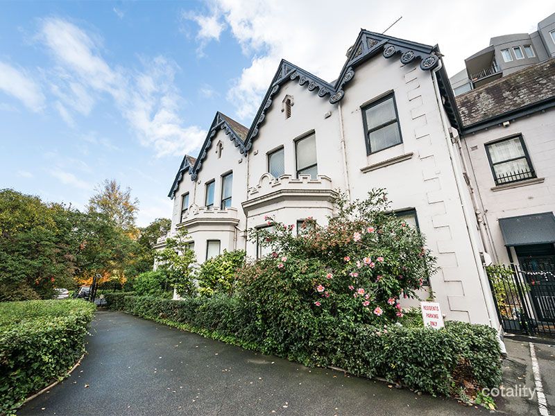 6/25 Queens Rd, Melbourne, VIC 3004