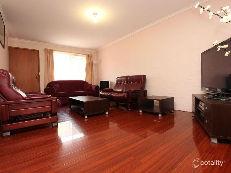 9 Blackett Cres, Greenway, ACT 2900