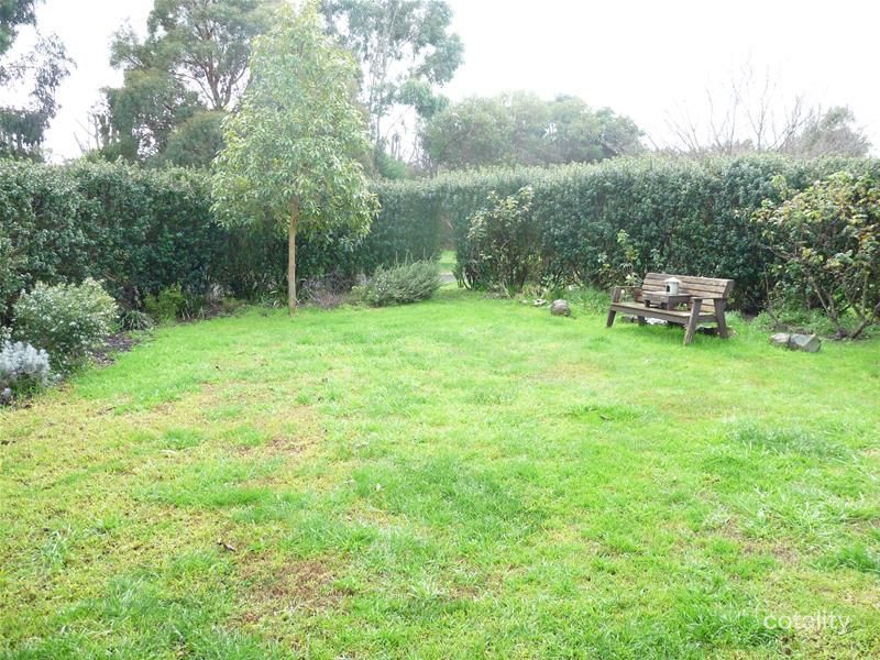 13 Lyall St, Woodford, VIC 3281