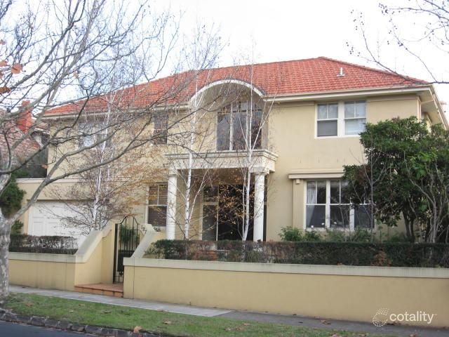 137 Finch St, Glen Iris, VIC 3146