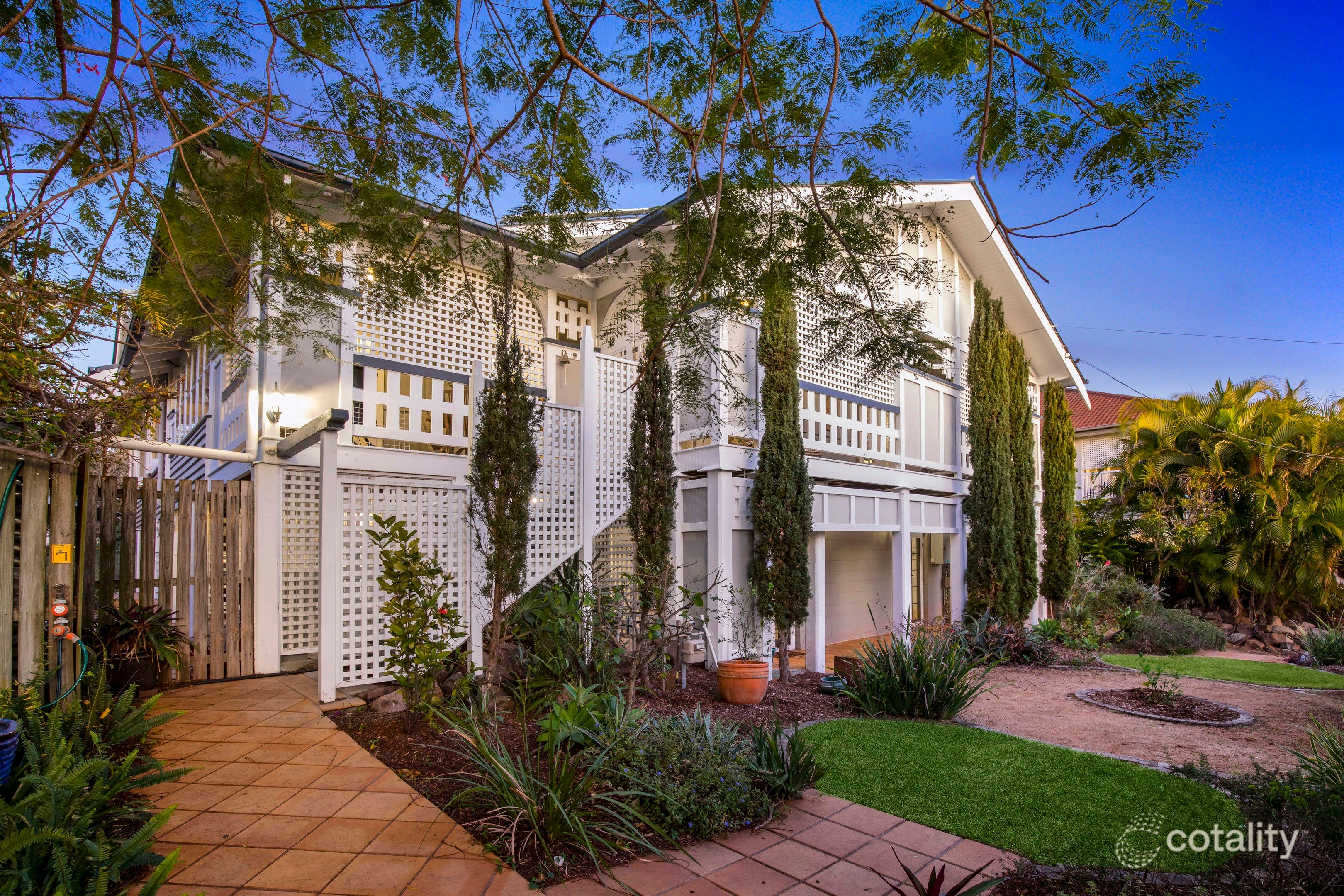 17 Miles St, Clayfield, QLD 4011