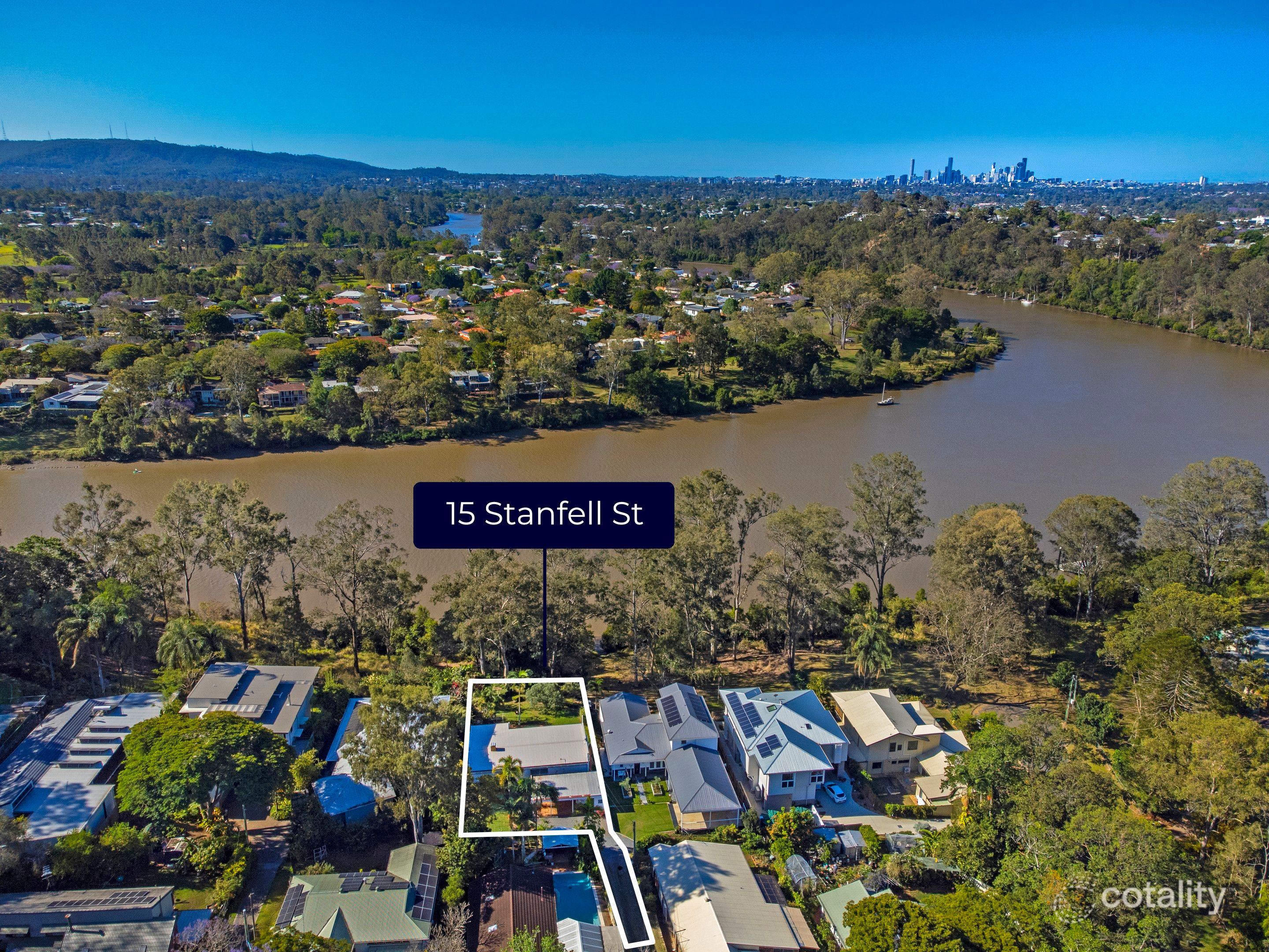 15 Stanfell St, Corinda, QLD 4075