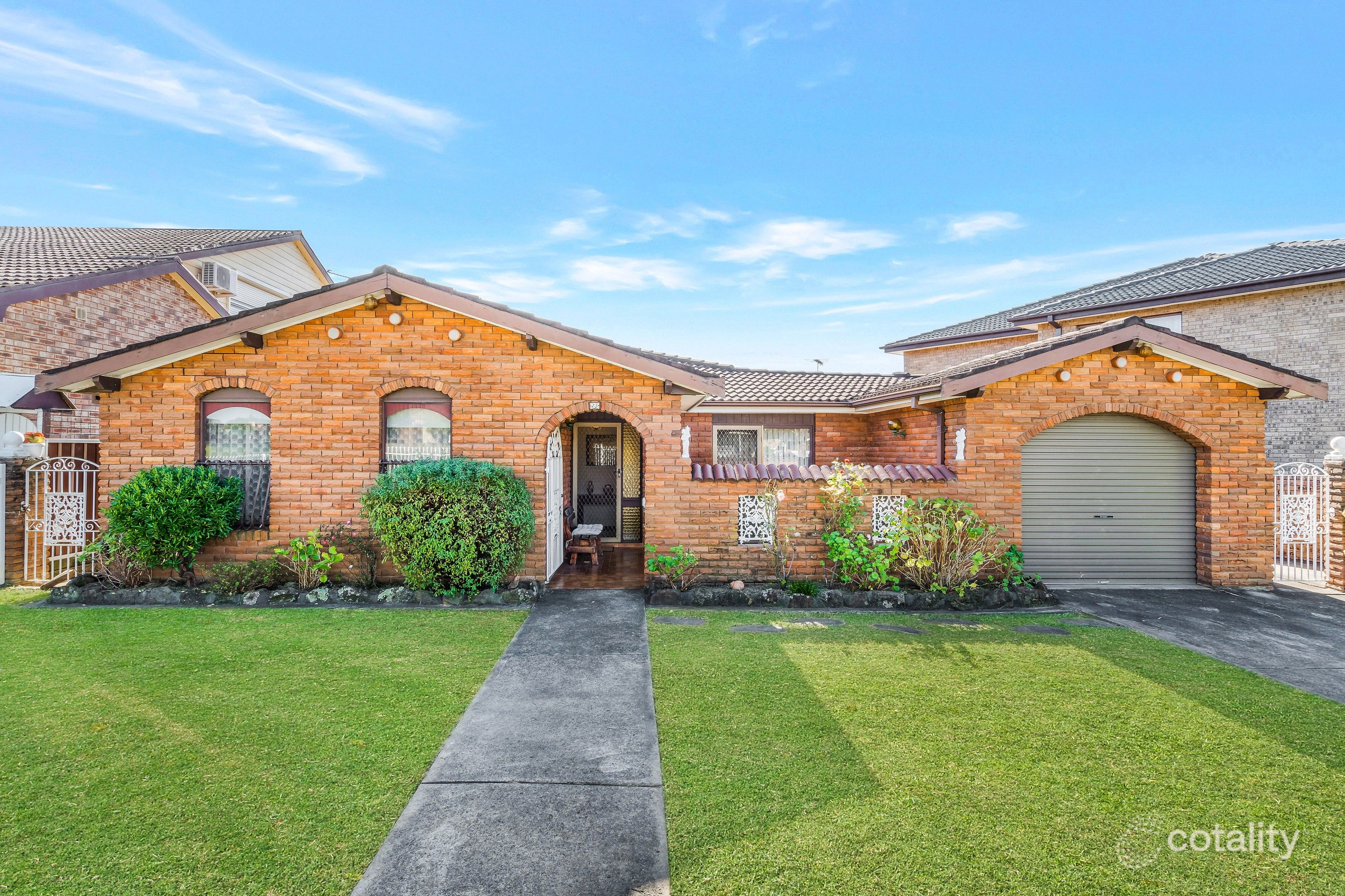 73 Innisfail Rd, Wakeley, NSW 2176