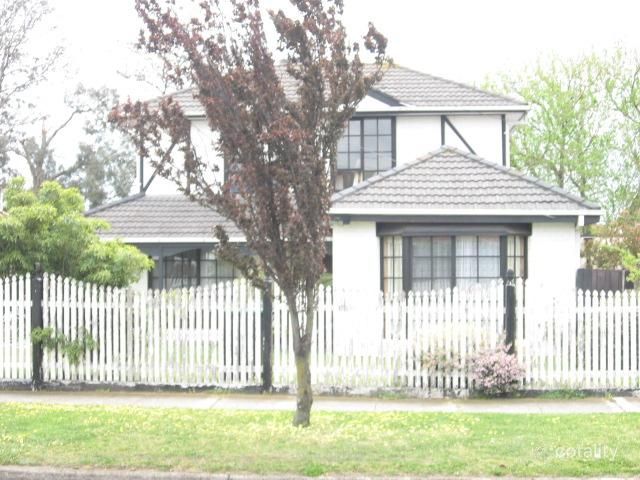 111 Chapel Rd, Moorabbin, VIC 3189