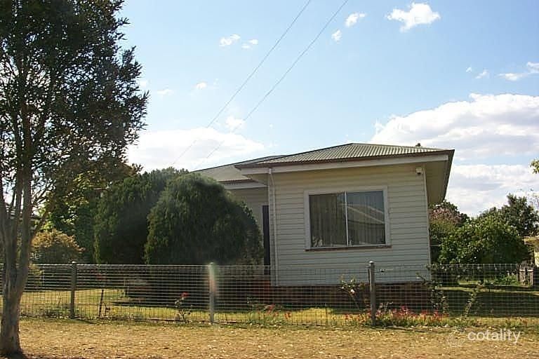 7 Farquharson St, Harristown, QLD 4350