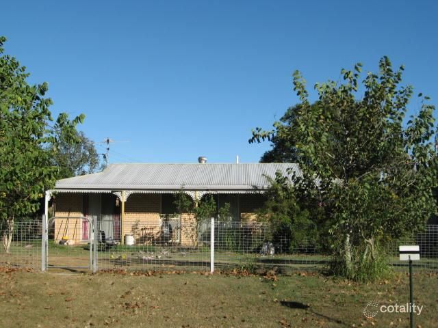 1 Green St, Lowood, QLD 4311