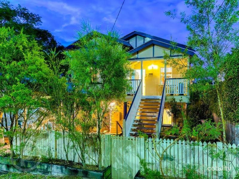 31 Newbery St, Newmarket, QLD 4051