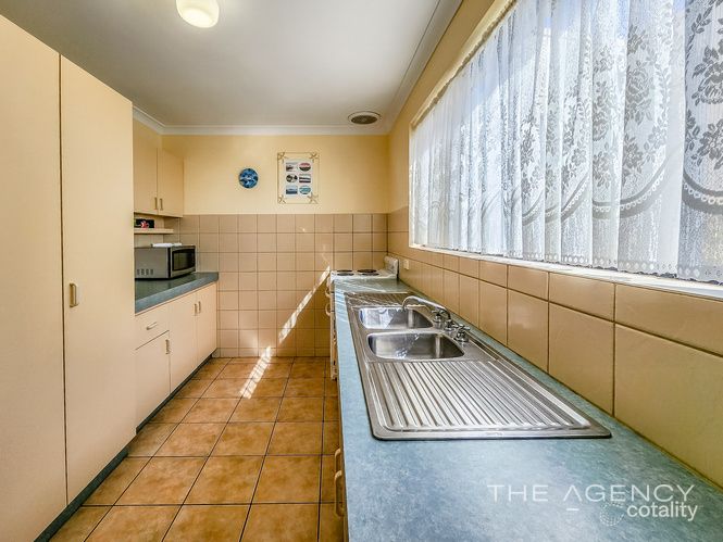 2/1 Glass St, Kalbarri, WA 6536