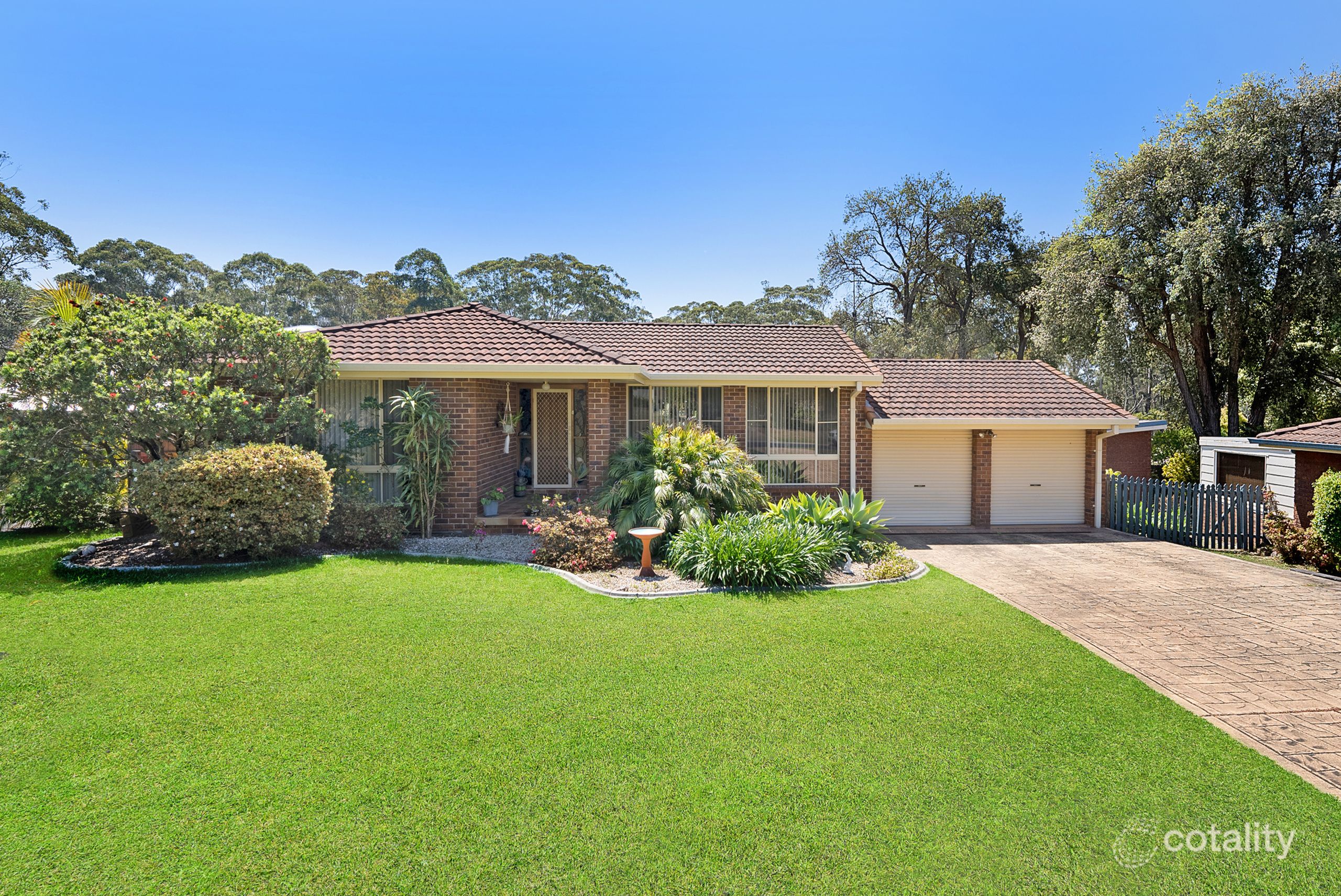 12 Elouera Pl, West Haven, NSW 2443