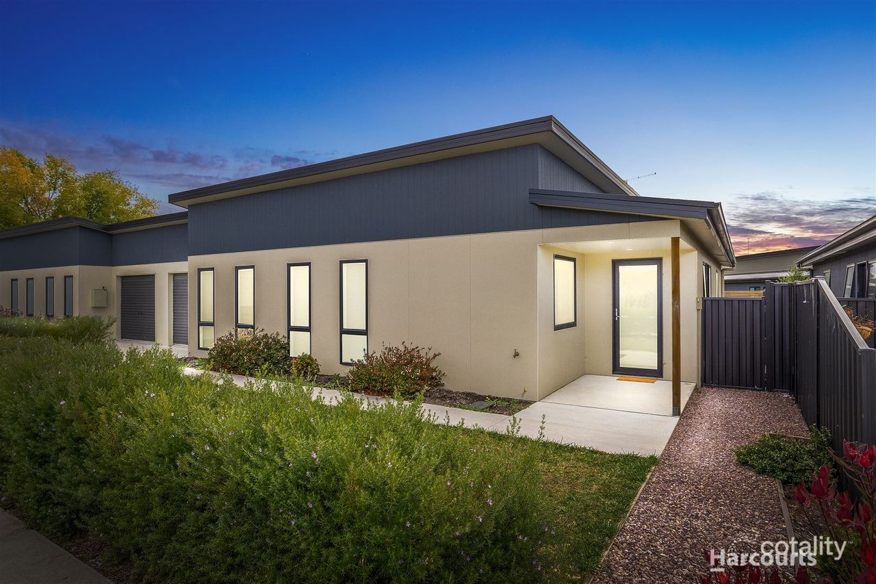 2/16 Barton St, Mowbray, TAS 7248
