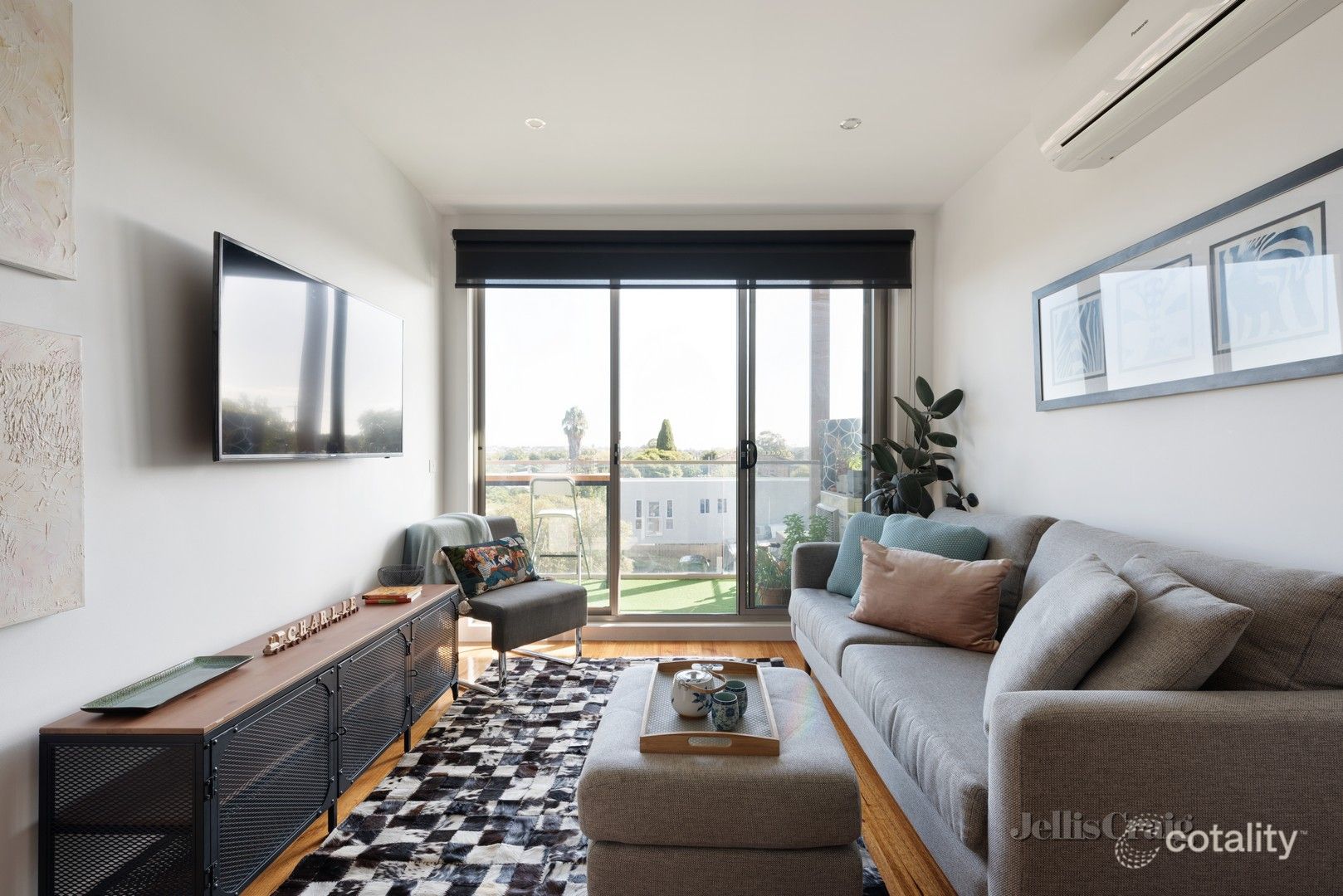 202/85 Hutton St, Thornbury, VIC 3071