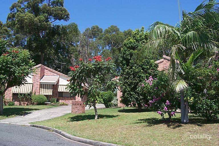 2/7 Gow Pl, Laurieton, NSW 2443
