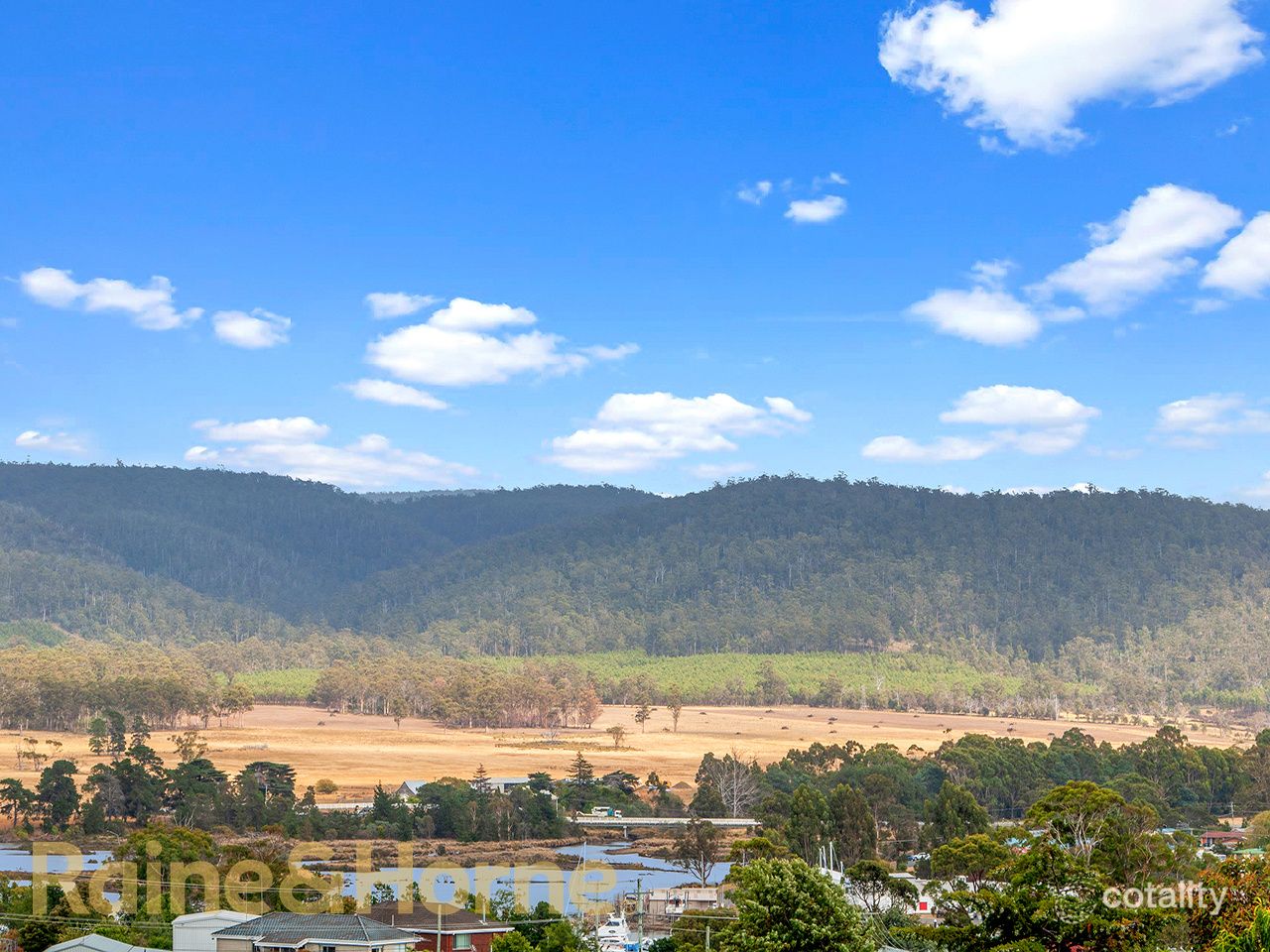 7-8 Howells Pl, Triabunna, TAS 7190