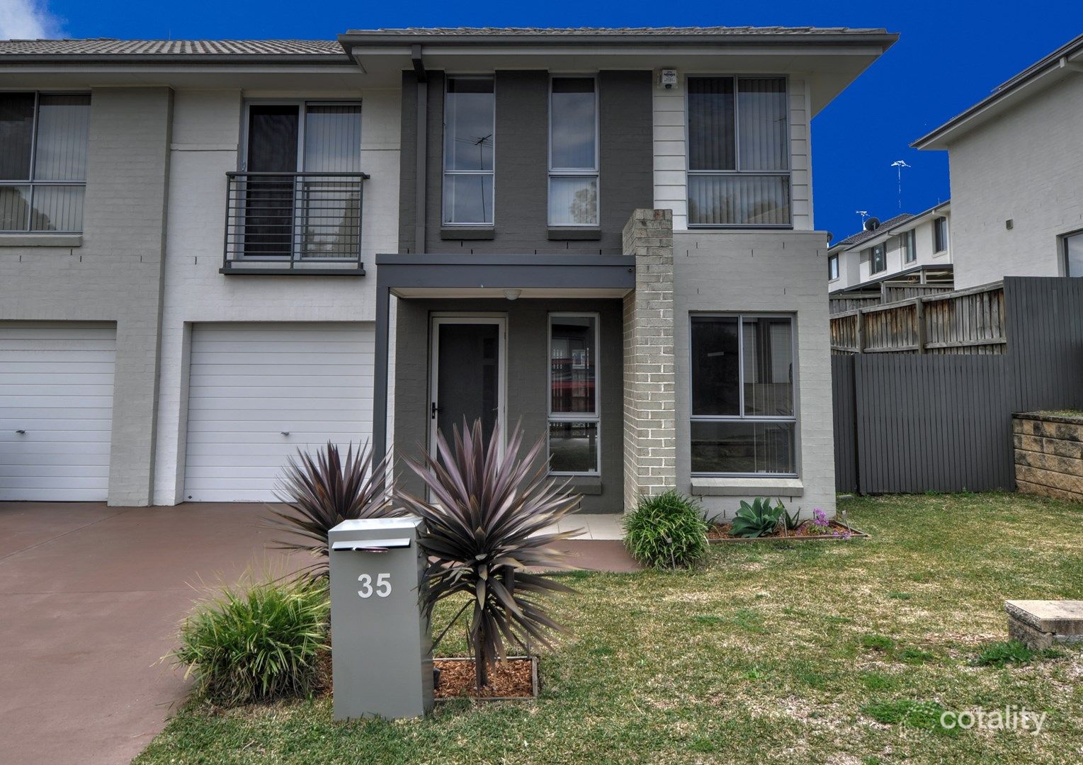 35 Kippax Ave, Leumeah, NSW 2560