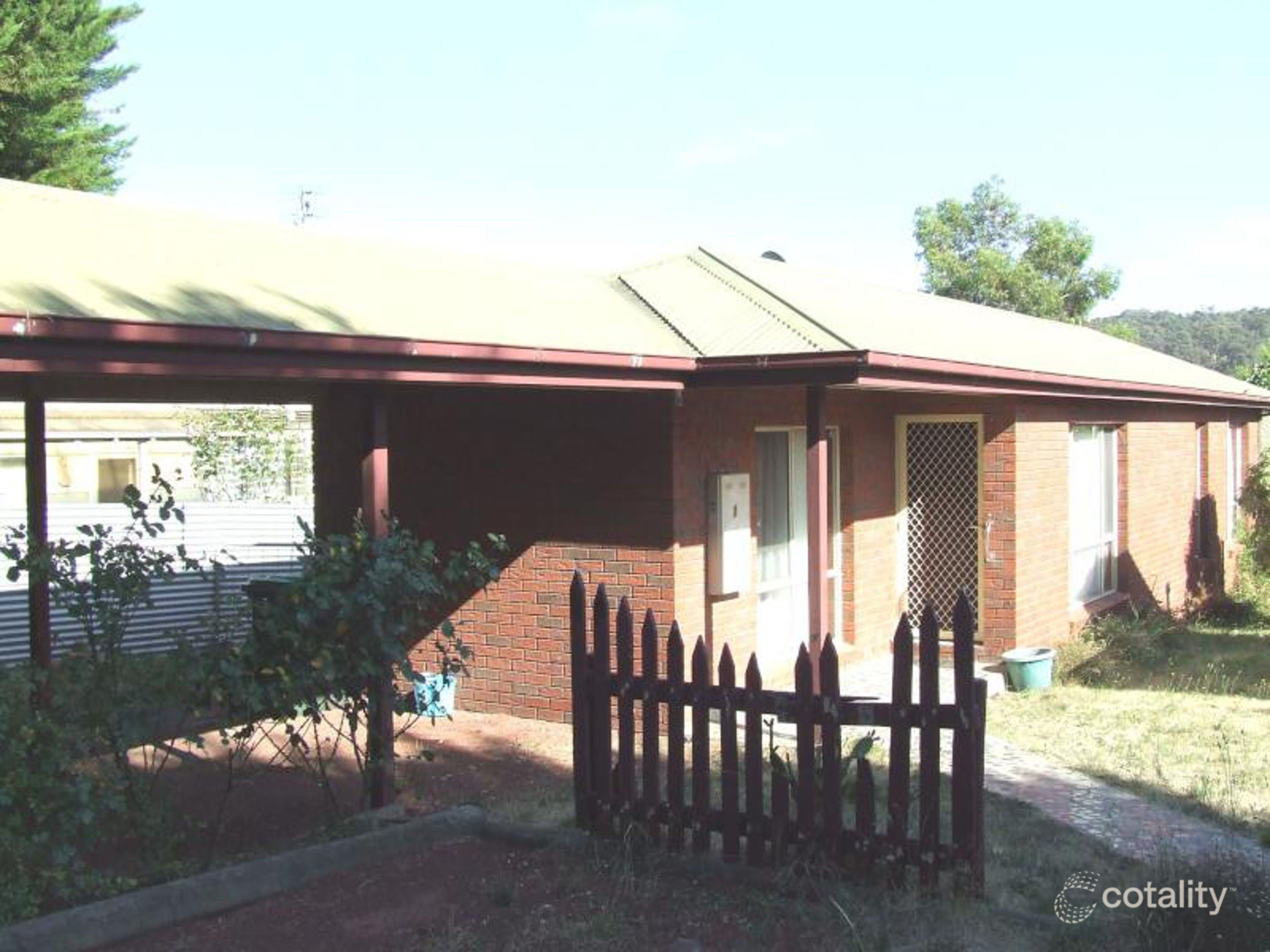 1/8 Neill St, Beaufort, VIC 3373