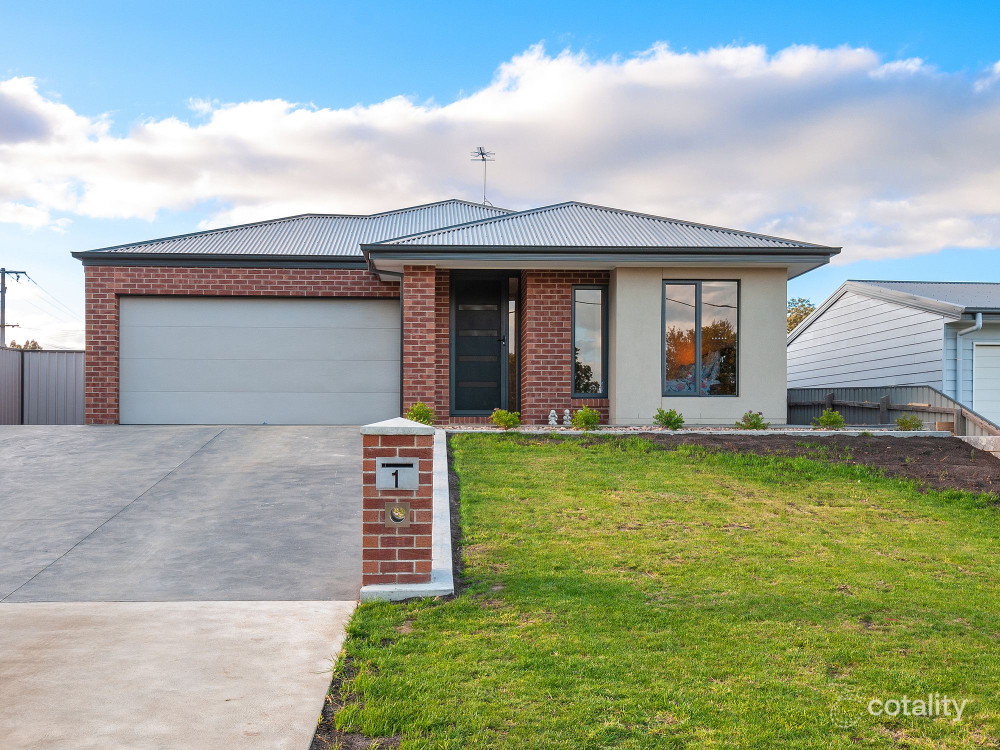 1 River St, Heyfield, VIC 3858