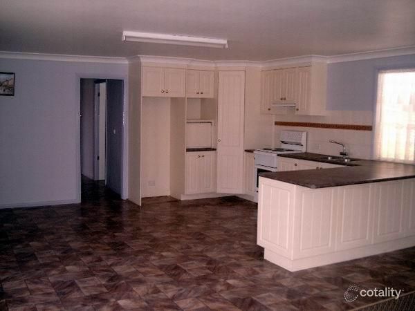 17 King St, Yeoval, NSW 2868