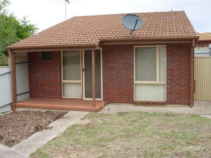 5/8 Nairne Ct, Noarlunga Downs, SA 5168