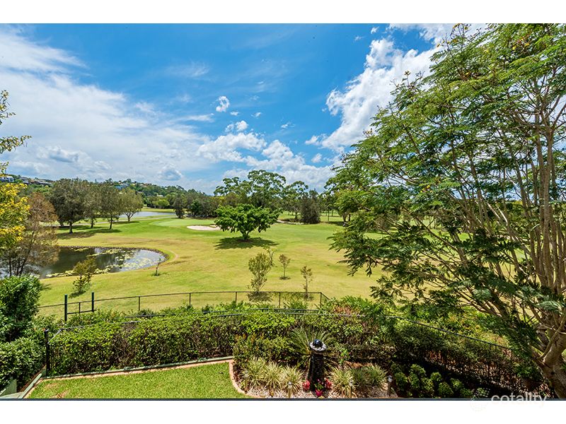 2113/1 The Vistas Dr, Carrara, QLD 4211