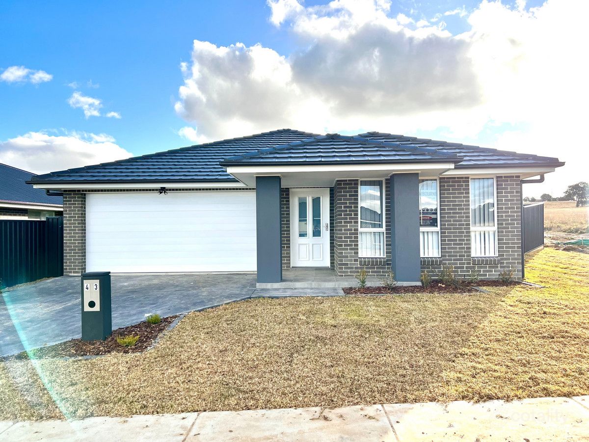 43 Matchless Ave, Goulburn, NSW 2580