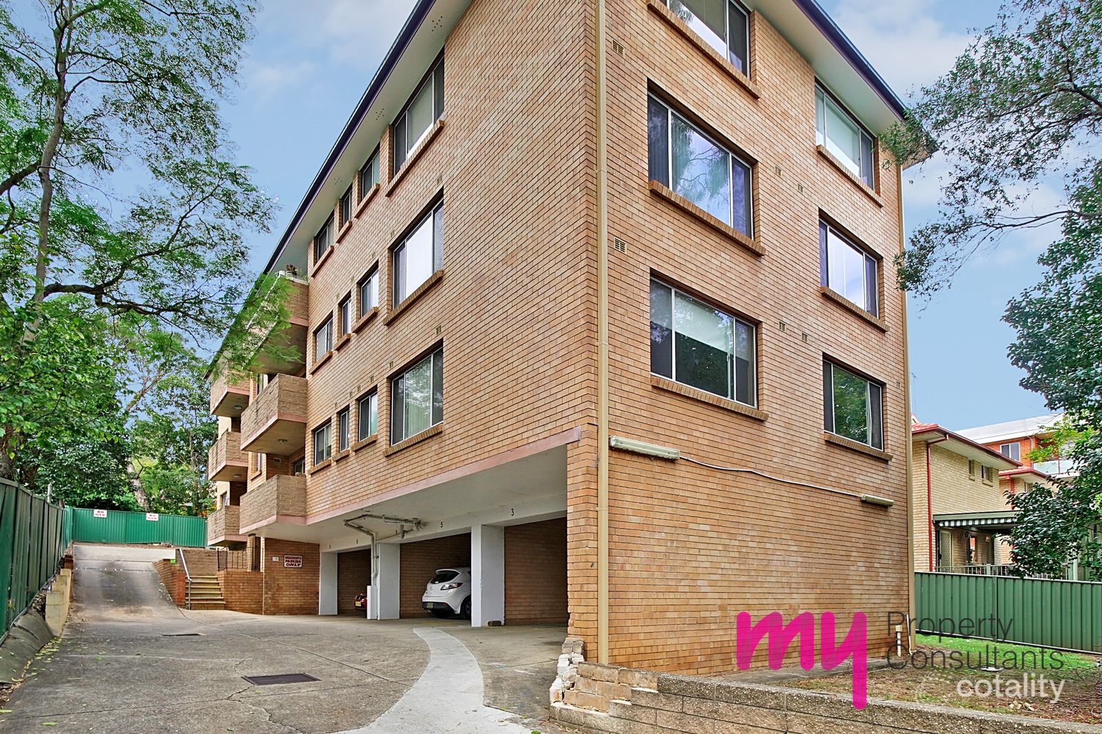 5/28 Moore St, Campbelltown, NSW 2560