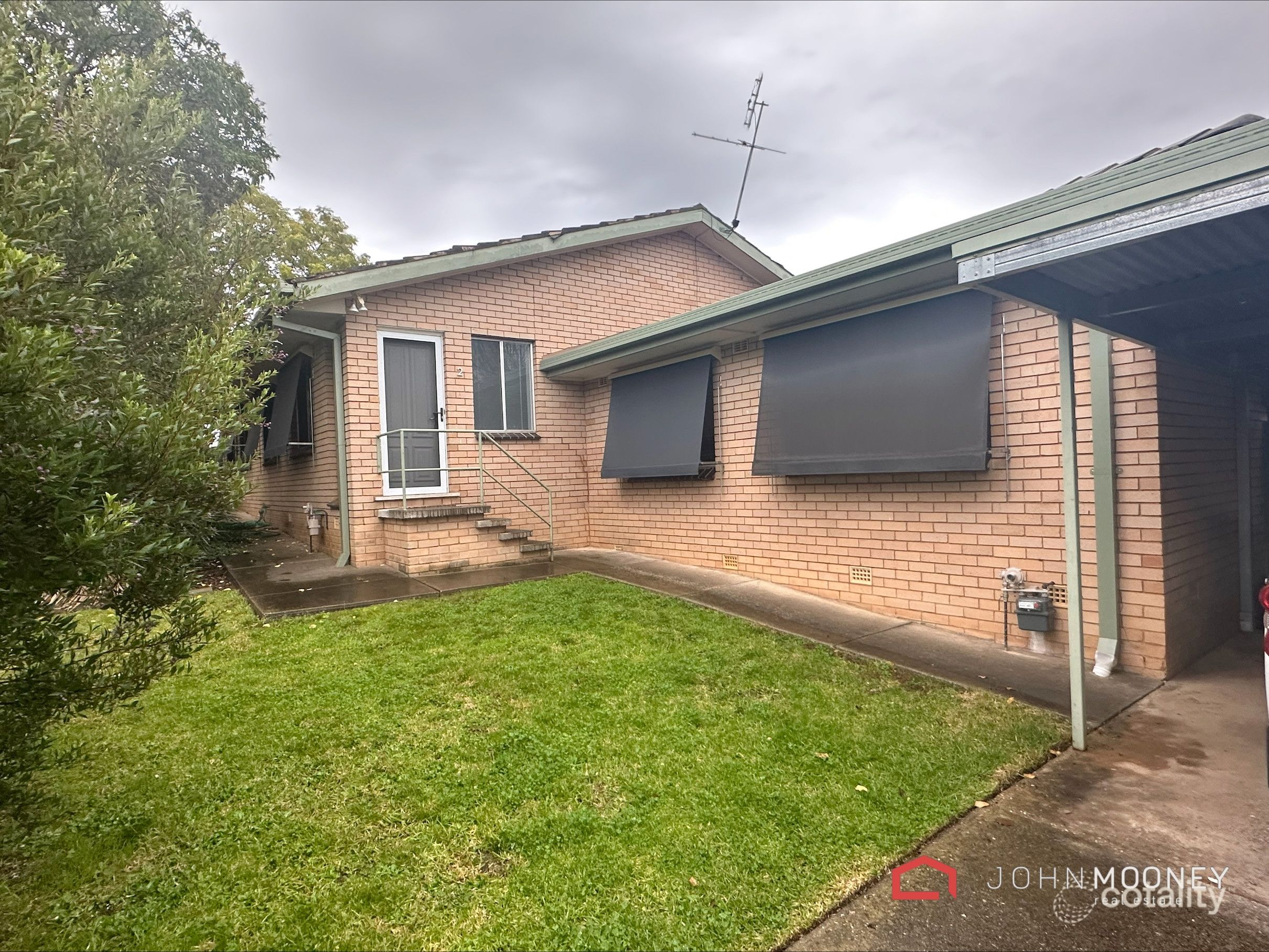 2/22 Carmody St, Kooringal, NSW 2650