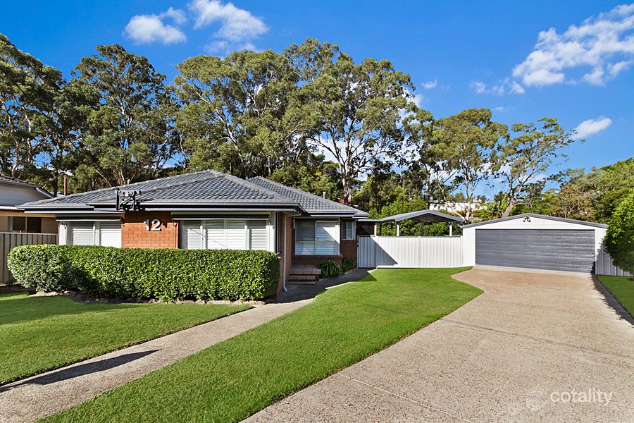 12 Jamboree Cl, Fennell Bay, NSW 2283