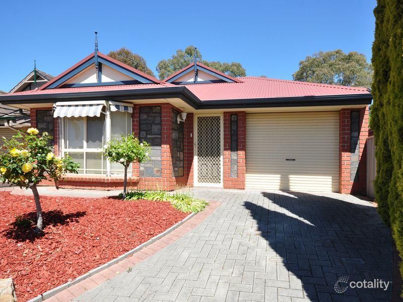 30 Moorfield Mews, Aberfoyle Park, SA 5159