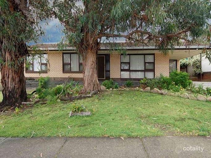 10 Katarama Rd, Fairview Park, SA 5126