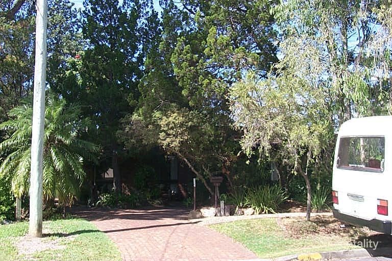 6 Golden Cres, Southport, QLD 4215