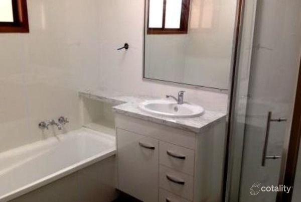 9 Wills Pl, Dalby, QLD 4405