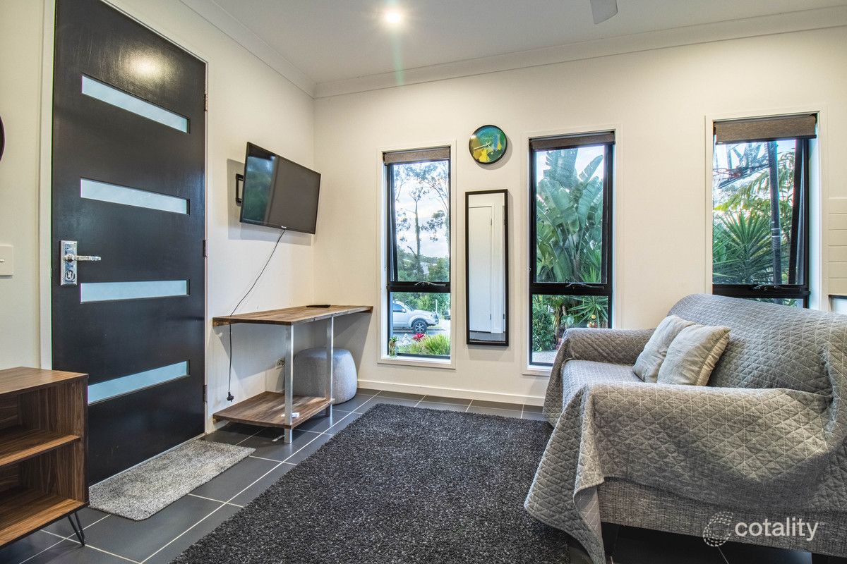 16 Joshua Pl, Oxenford, QLD 4210