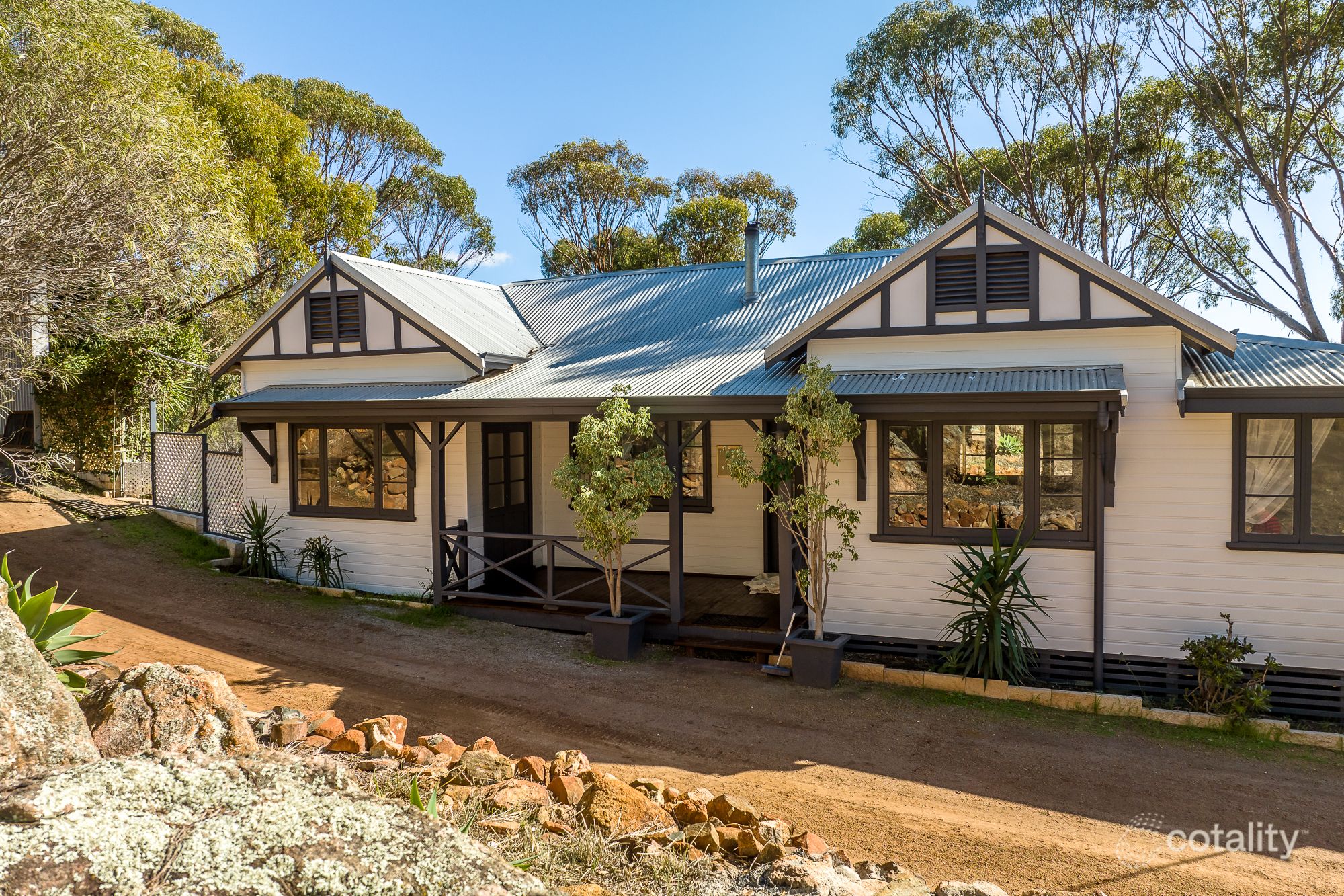 66 Folewood Rd, Toodyay, WA 6566