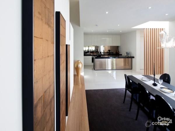 10026 The Boulevarde Lane, Benowa, QLD 4217