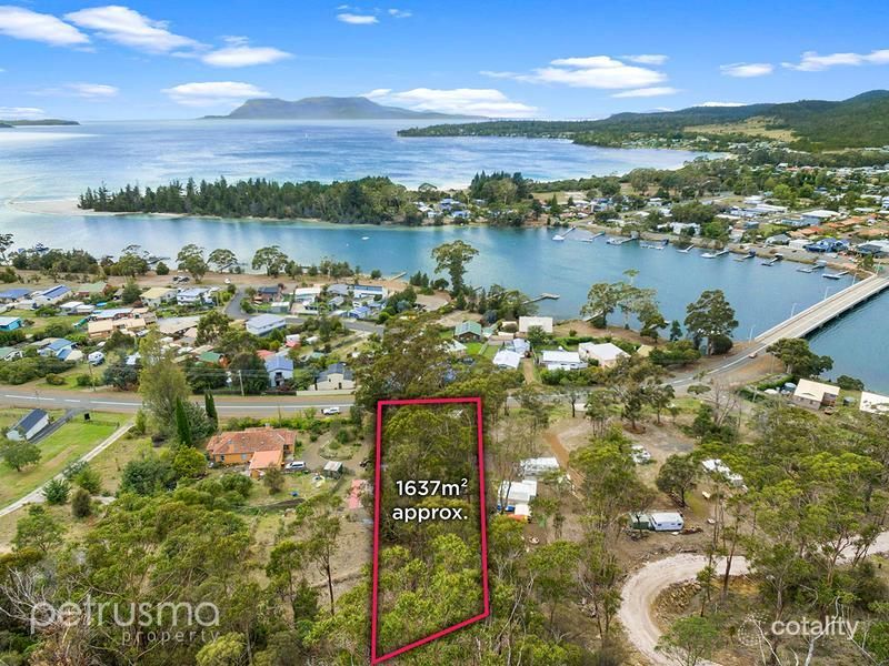 3b Tasman Hwy, Orford, TAS 7190
