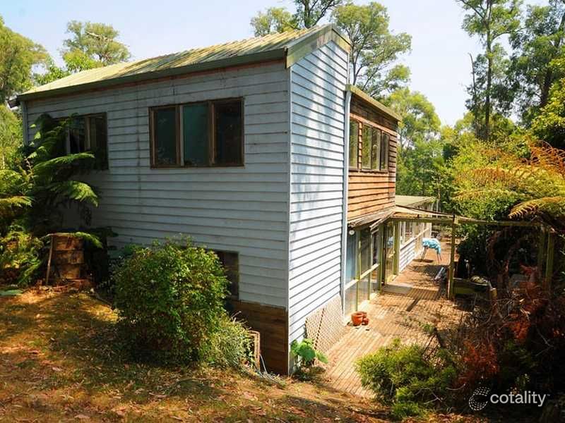 15 Charman Ave, Emerald, VIC 3782