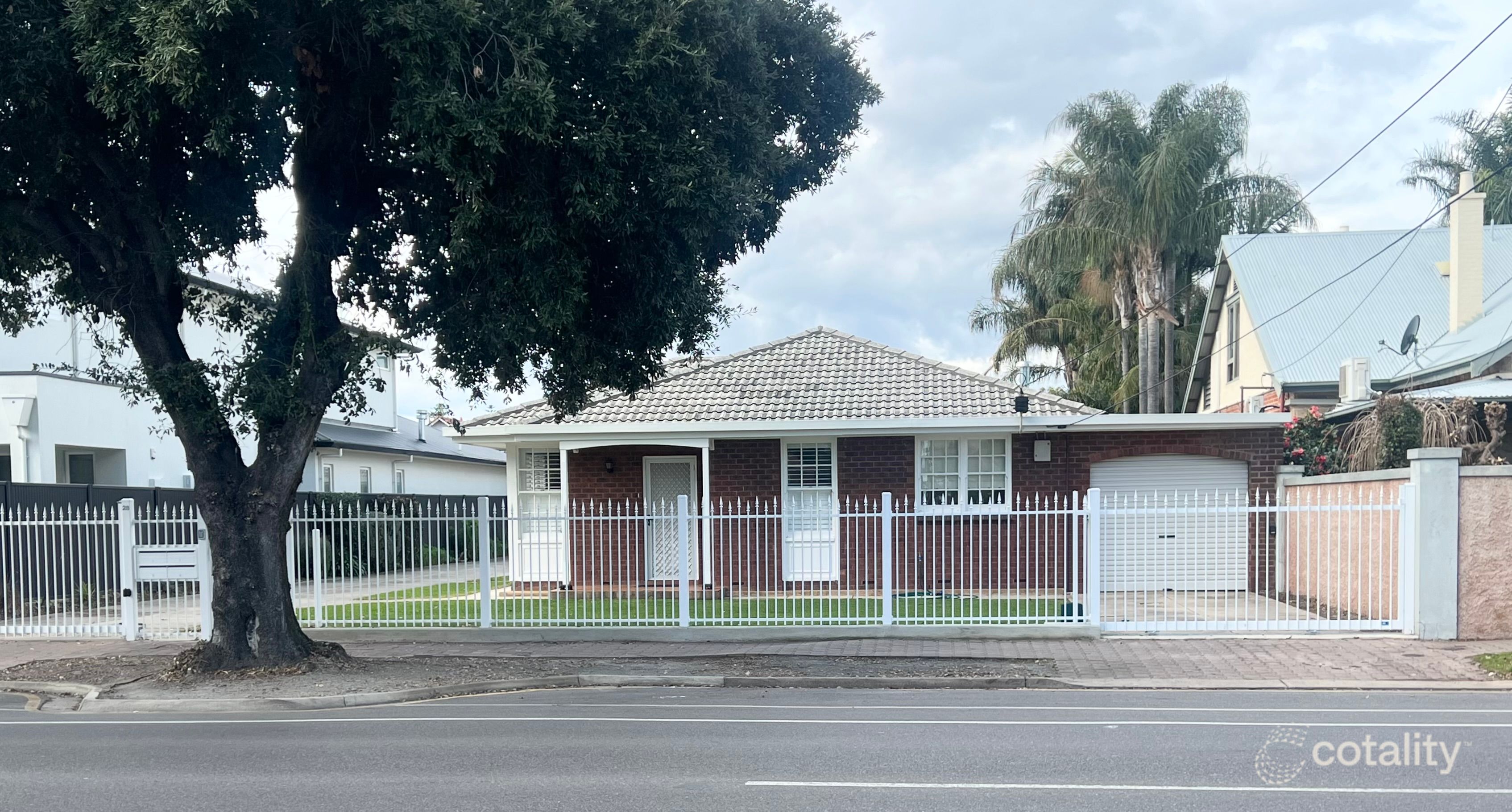 1/28 Moseley St, Glenelg, SA 5045
