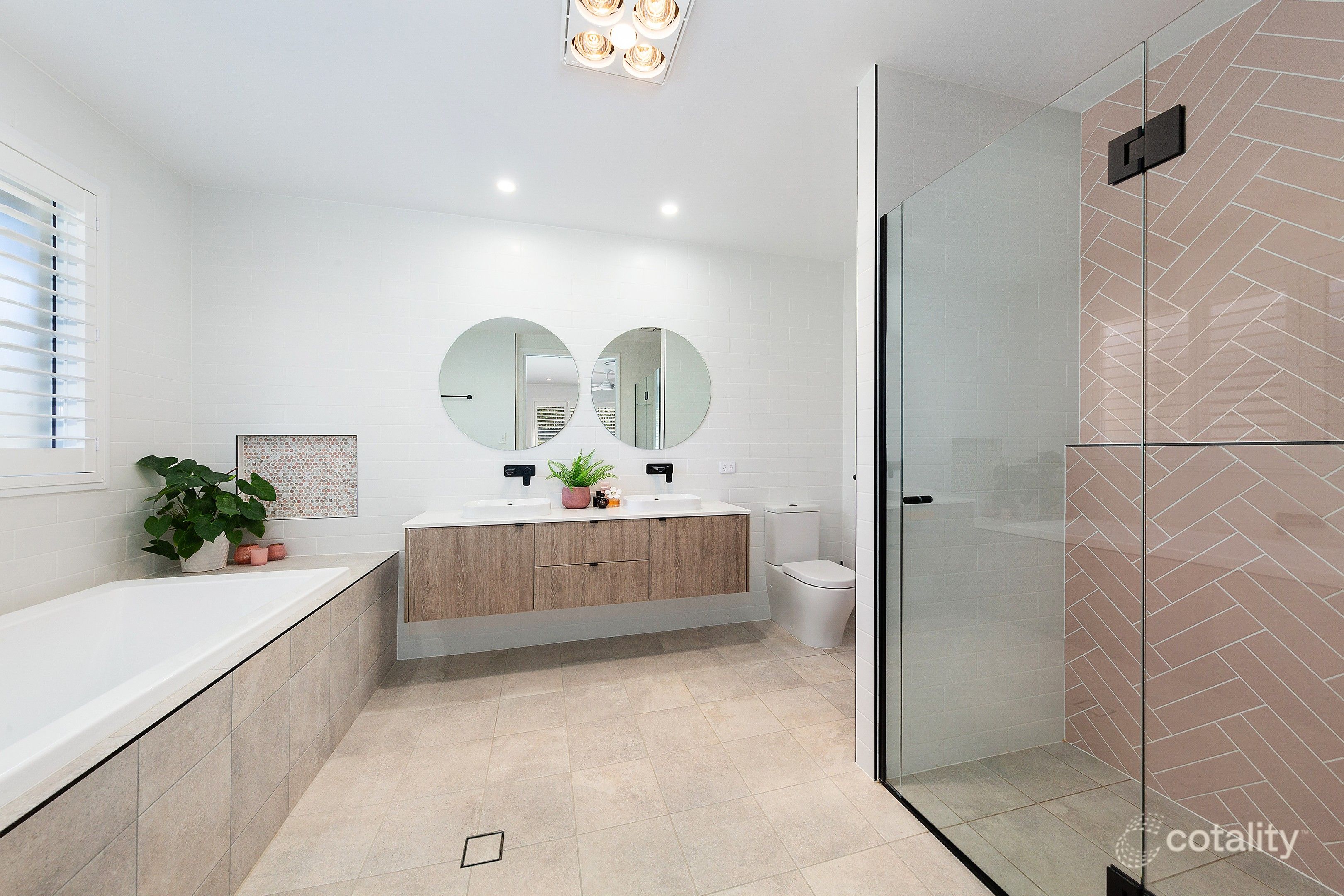 16 Earl Park Ct, Kitchener, NSW 2325