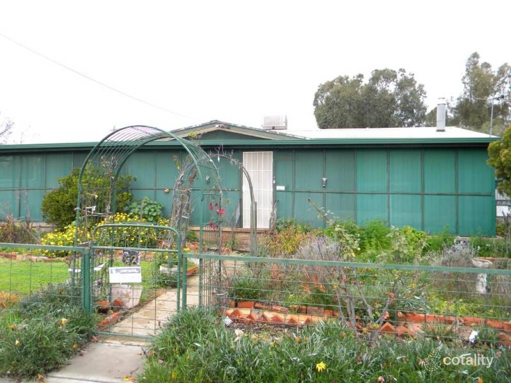 52 Benerembah St, Whitton, NSW 2705