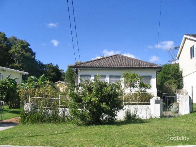 4 Neil St, Bundeena, NSW 2230