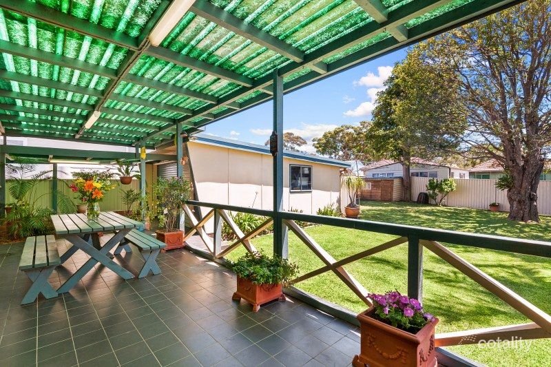 25 Burleigh Ave, Caringbah, NSW 2229