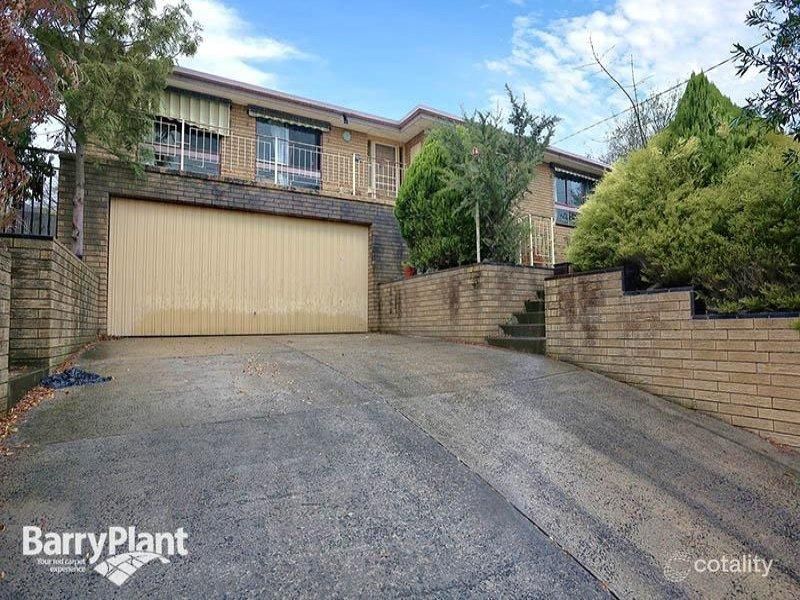30 Valley Ho, Chirnside Park, VIC 3116