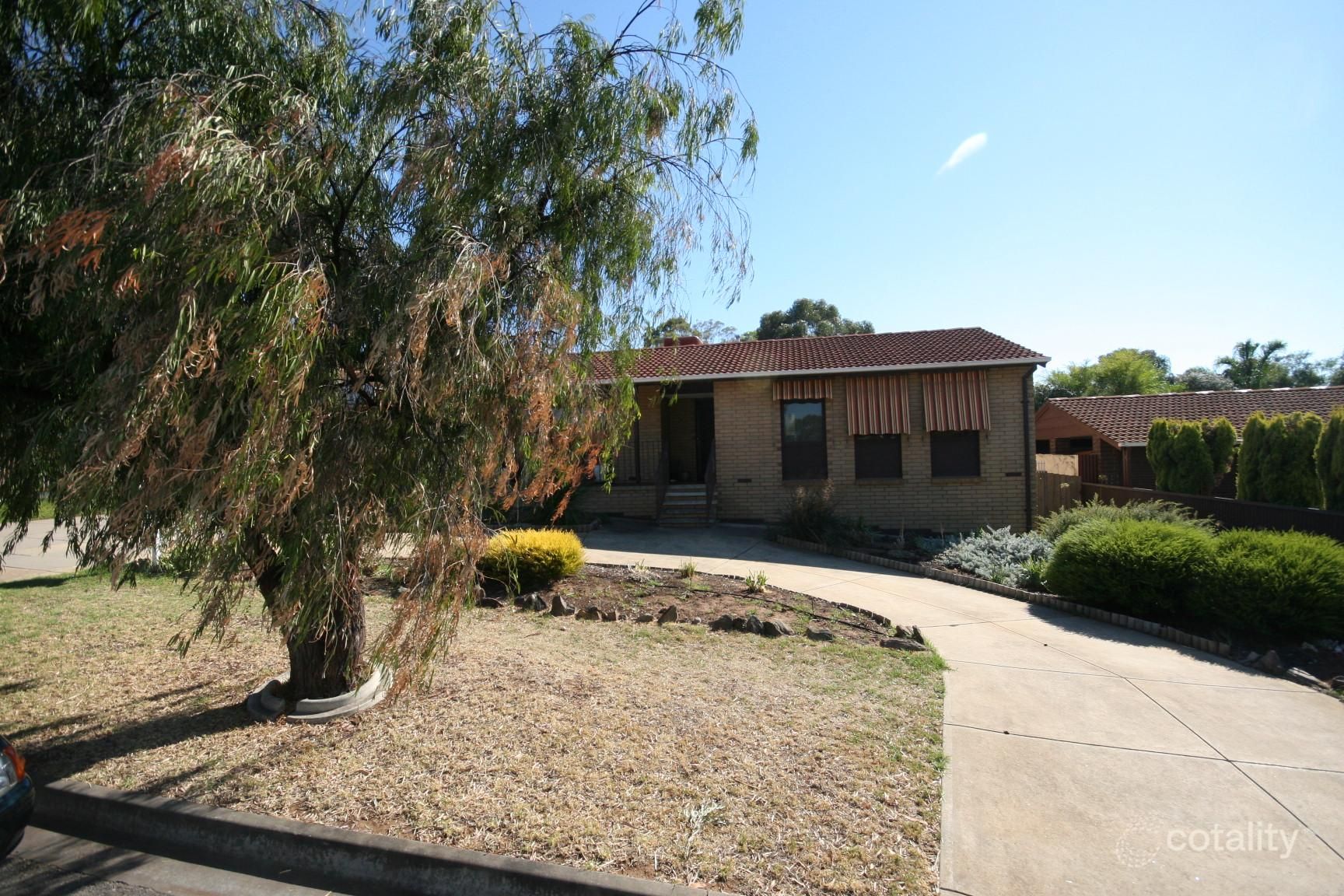 7 Flanders Ct, Hackham West, SA 5163