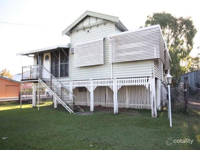 3 Beach Rd, Ayr, QLD 4807
