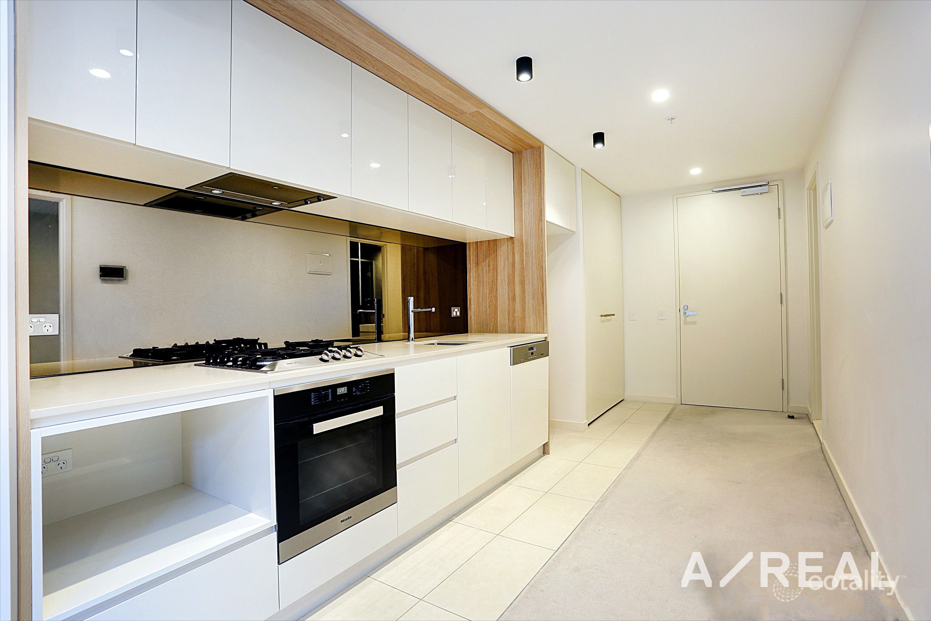 2216/3 Yarra St, South Yarra, VIC 3141