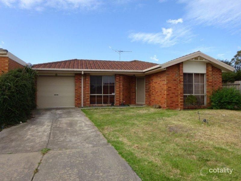 11 Mcconnell Cres, Roxburgh Park, VIC 3064