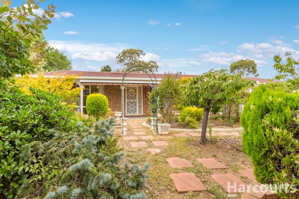 29 Rushbrook Cct, Isabella Plains, ACT 2905