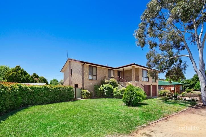 16 Pieman Cres, Kaleen, ACT 2617